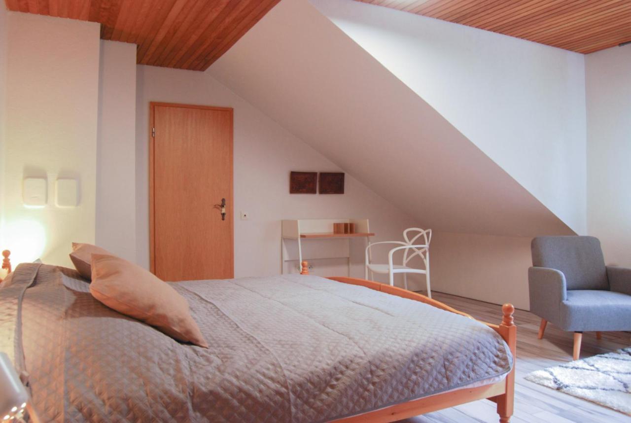 Gaestehaus An Der Moseltherme Трабен-Трарбах Екстериор снимка
